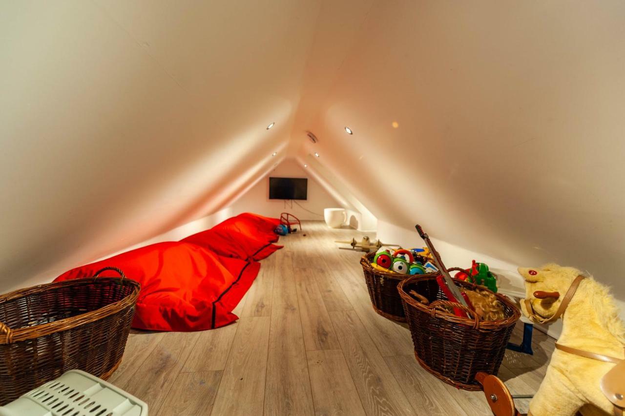Ocean View,Kinsale, Hosted By Exquisite Holiday Homes, Sleeps 22 Exterior photo